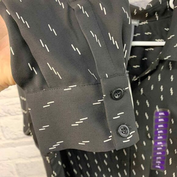 Chelsea & Theodore Shirt Womens XXL Black‎ Lightning Long Sleeve Button Down - Picture 4 of 4